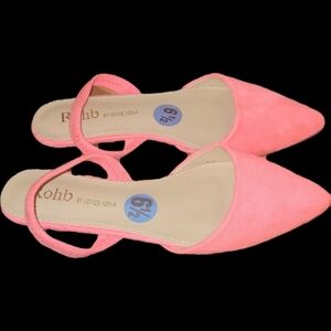 Rohb By Joyce Azria Coral Pointed-Toe Flats Size 6.5